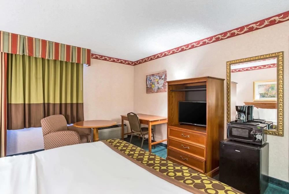 Lotus By Hotel Inn Бойсе Экстерьер фото